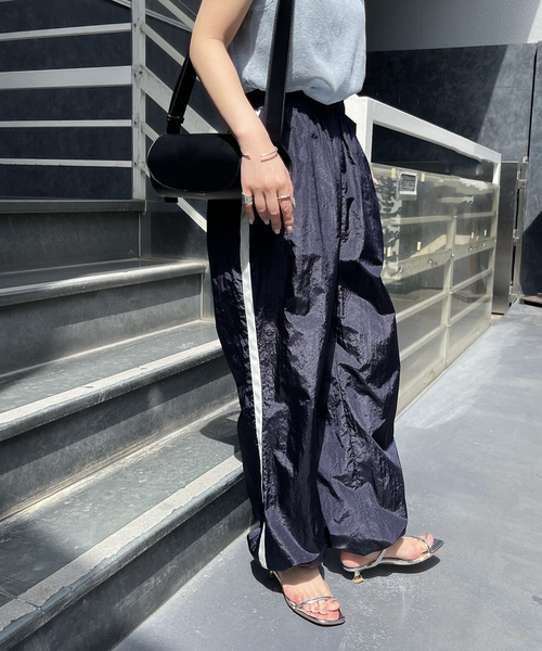 LE TALON(ルタロン)の「3.5cmWストラップサンダル(サンダル・レディース・イエロー/シルバー/ブルー/ブラック×ブラック・SMALL/MEDIUM/LARGE/X-LARGE/X-SMALL)」の15枚目の写真