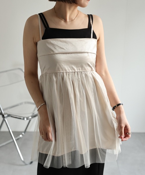 GOLDS♡肩紐ビジュー付き♡サテン×シフォン♡ラッフルフリルキャミトップス♡白 ワッフルタイトキャミドレス/谷間見せ/背中見せ/キャミソール