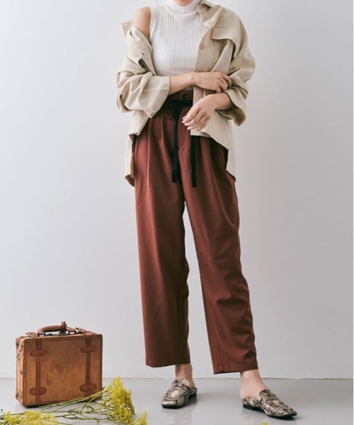 kirakiraShop(キラキラショップ)の「ハイネック ノースリーブ プリーツ ニット トップス(ニット/セーター・レディース・ホワイト/ブラック/ベージュ/グレー/レッド/モカ/アイボリー・FREE)」の9枚目の写真
