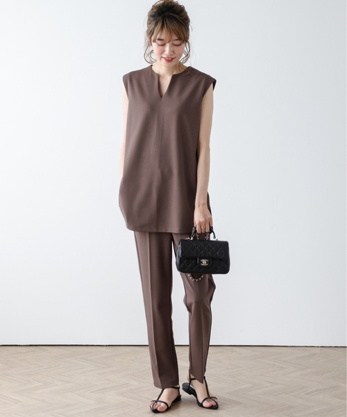 AMELY(エミリー)の「【セットアップ】キーネックセットアップ/伸縮生地/着回し自在/スタイルアップ(セットアップ・レディース・ブラウン/ブラック/ホワイト・M/L)」の10枚目の写真