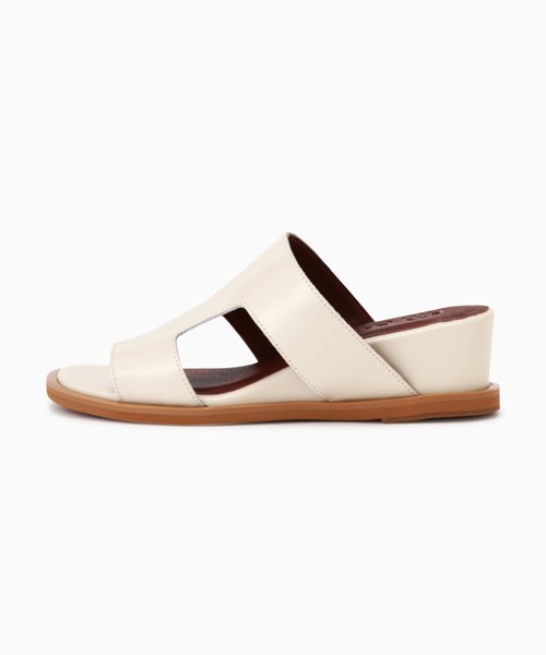 piu comoda(ピュコモダ)の「(piu comoda)アシンメトリーウエッジサンダル(サンダル・レディース・ブラック/ホワイト/ブラウン・38/36/37)」の10枚目の写真