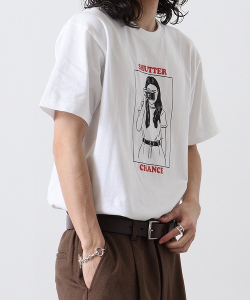 RGY(アールジーワイ)の「RGY SHUTTER CHANCE デザインプリントTシャツ 半袖(Tシャツ/カットソー・メンズ・ホワイト/オートミール・L/M)」の5枚目の写真