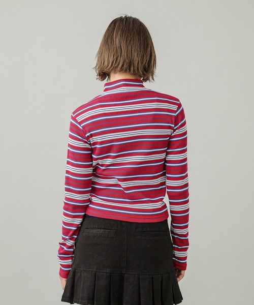 X-girl(エックスガール)の「STRIPED HIGH NECK TOP(Tシャツ/カットソー・レディース・レッド/ブラウン/グリーン・M/S)」の11枚目の写真