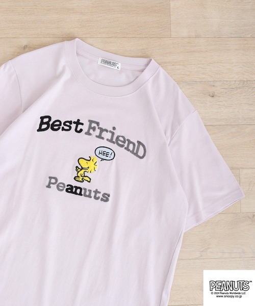 PEANUTS(ピーナッツ)の「PEANUTS 天竺SNサガラ・チェーン刺繍Tシャツ(Tシャツ/カットソー・メンズ・ブラック/ホワイト/アイボリー/グリーン系その他/ライトパープル/ブルーグリーン/ブラック系/ピンクベージュ/ホワイト系/ホワイト系1/ネイビー/レモンイエロー・LL/M/L)」の10枚目の写真