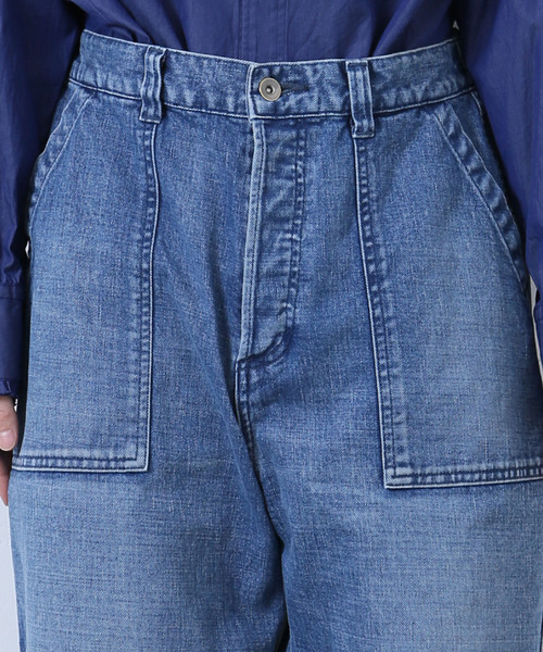 JOURNAL STANDARD LUXE(ジャーナルスタンダード ラックス)の「12OZデニム ベイカーパンツ(デニムパンツ・レディース・ネイビー/サックスブルー・SMALL/MEDIUM)」の18枚目の写真