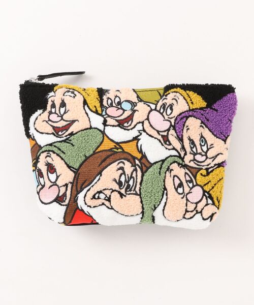 Disney（ディズニー）の「Disney さがら刺繍ポーチ（ポーチ・レディース・その他8/その他10/その他6/その他7/その他9/ブラック/ブラック系その他2/ブラック×レッド/ブラック×グリーン/グレー系その他/ライトベージュ/ライトブルー/ブルー系その他2/ブルー系その他3/ブルー系その他6/スカイブルー/ターコイズブルー系/ダークパープル/イエロー系その他/ベビーピンク/ライトピンク/ピンクベージュ/ピンク×イエロー/その他/ホワイト系その他2/ブラック系その他/グレー/グリーン系その他4/ターコイズブルー/ネイビー系2/ブルー系2/パープル系その他3/パープル系/チェリーピンク/オレンジ系その他/ホワイト/ブラック×ホワイト/ベージュ系その他/グリーン/グリーン系その他5/アクア/スカイブルー系/ネイビー系1/ブルー系3/パープル系その他4/ピンク/ピンク系/レッド/ワインレッド/ブラック系その他7/グリーン系その他3/ネイビー/コバルトブルー/ブルー系その他/ブルー系/ブルー系1/パープル/パープル系その他5/イエロー/ピンク系その他2/ピンク系その他4/オレンジ/その他1/ストライプ/その他27/その他28/その他29/ブルー系その他7/ピンク系その他5/アイボリー/インディゴブルー/ネイビー系3/ブラック系その他4/パープル系その他6/ブルー/ライム/ブルー × パープル/スカイブルー系1/オレンジ系その他2/グリーン系その他6/レッド系その他/ブラウン×イエロー/ホワイト系その他3/ライトパープル/ホワイト×ブラック/ピンク系その他3/パープル系その他7/ブラック系その他5・FREE）」の12枚目の写真