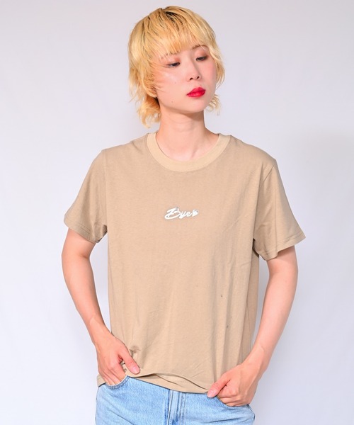 Alite cloth（アリーテクロス）の「箔プリントロゴTシャツ　Bye（Tシャツ/カットソー・レディース・ブラック/ホワイト/ベージュ/グレー/ピンク/オレンジ/ブルー/グリーン・FREE）」の4枚目の写真