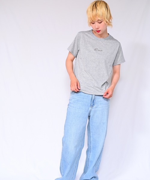 Alite cloth（アリーテクロス）の「箔プリントロゴTシャツ　Bye（Tシャツ/カットソー・レディース・ブラック/ホワイト/ベージュ/グレー/ピンク/オレンジ/ブルー/グリーン・FREE）」の22枚目の写真
