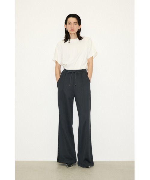 THROW by SLY（スローバイスライ）の「THROW PADDED T/SH パディド Tシャツ（Tシャツ/カットソー・レディース・ホワイト/ブラック/カーキ・FREE）」の4枚目の写真