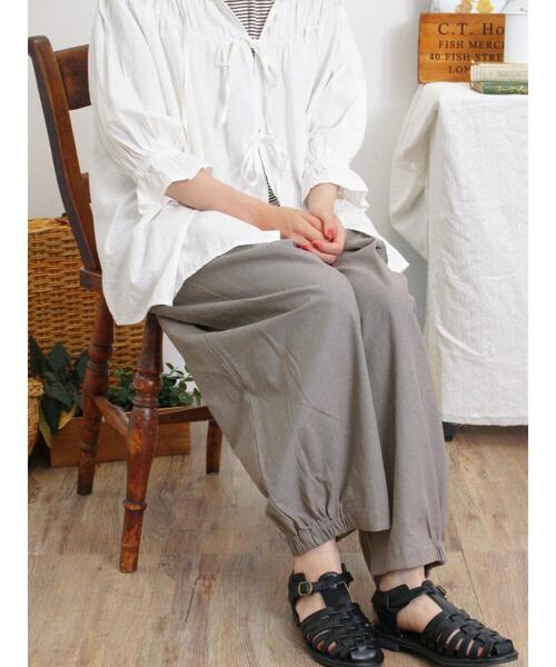 Samansa Mos2(サマンサ モスモス)の「【Lサイズ WEB限定】綿麻ハーフギャザーバルーンパンツ(その他パンツ・レディース・オフホワイト/チャコールグレー/カーキ/ブラック/グレー・M/L)」の5枚目の写真