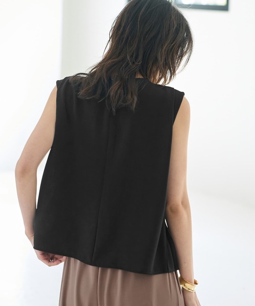 STYLE DELI（スタイルデリ）の「【LUXE】２段プリーツブラウス（シャツ/ブラウス・レディース・ブラック/ライトブルー/ホワイト・FREE）」の20枚目の写真