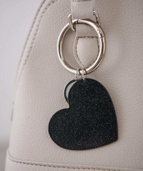 FREE'S MART（フリーズマート）の「ミラーハートチャーム（キーホルダー・レディース・ブラック/ブラウン・ﾌﾘ-）」の4枚目の写真