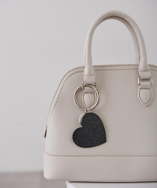 FREE'S MART（フリーズマート）の「ミラーハートチャーム（キーホルダー・レディース・ブラック/ブラウン・ﾌﾘ-）」の5枚目の写真