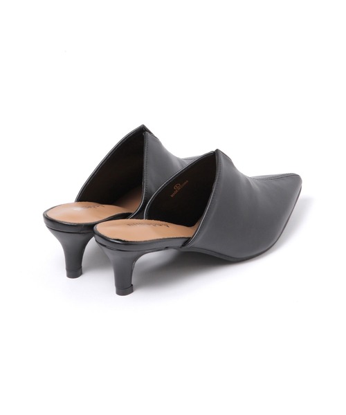 Andemiu（アンデミュウ）の「スリットミュール135144（その他シューズ・レディース・ブラック/ベージュ・MEDIUM/LARGE）」の5枚目の写真