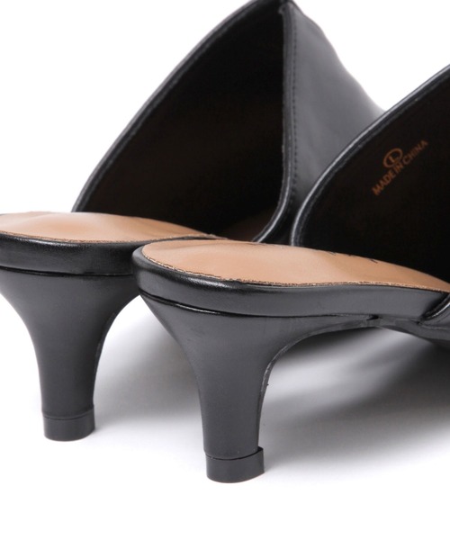 Andemiu（アンデミュウ）の「スリットミュール135144（その他シューズ・レディース・ブラック/ベージュ・MEDIUM/LARGE）」の9枚目の写真