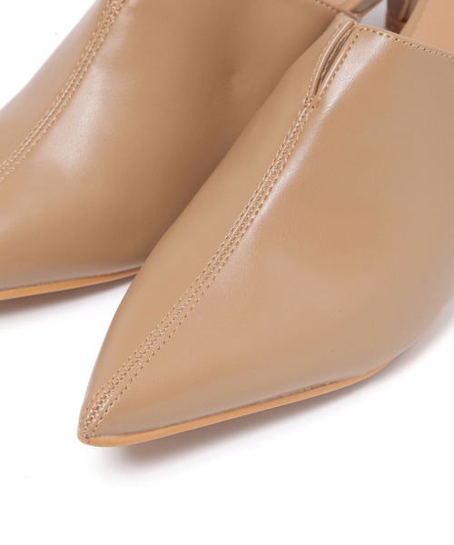 Andemiu（アンデミュウ）の「スリットミュール135144（その他シューズ・レディース・ブラック/ベージュ・MEDIUM/LARGE）」の11枚目の写真