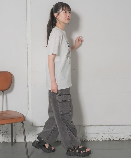 RETRO GIRL（レトロガール）の「【2サイズ展開】花刺繍TEE（Tシャツ/カットソー・レディース・ホワイト系その他2/ホワイト系その他3/ホワイト系その他4/ホワイト系その他5・ONE SIZE/FREE）」の20枚目の写真