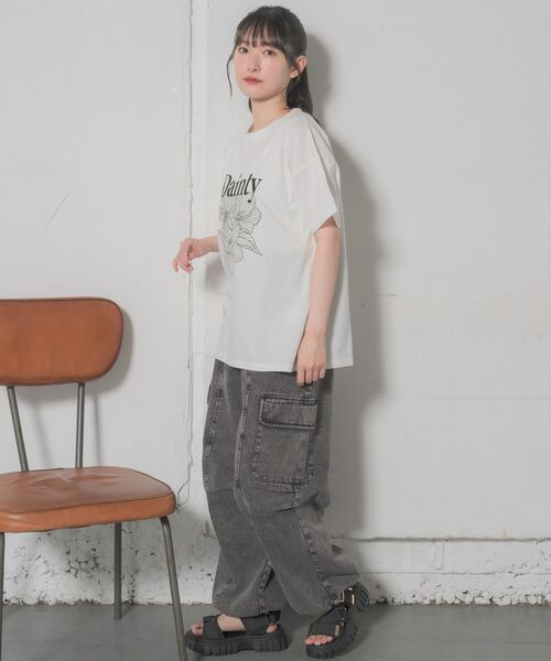RETRO GIRL（レトロガール）の「【2サイズ展開】花刺繍TEE（Tシャツ/カットソー・レディース・ホワイト系その他2/ホワイト系その他3/ホワイト系その他4/ホワイト系その他5・ONE SIZE/FREE）」の19枚目の写真