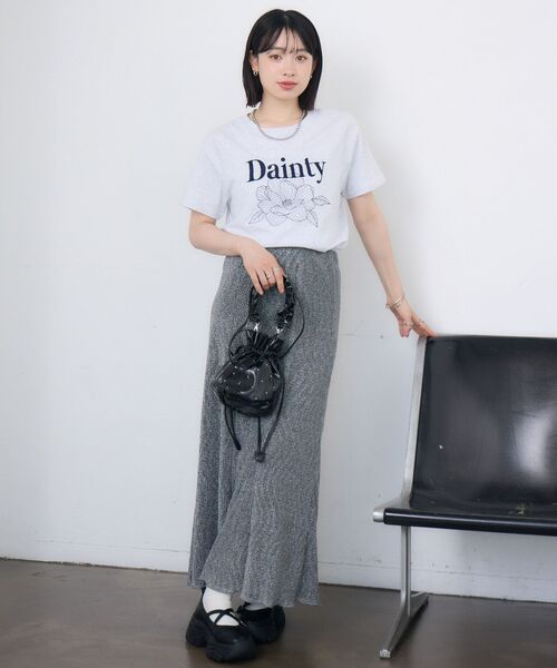 RETRO GIRL（レトロガール）の「【2サイズ展開】花刺繍TEE（Tシャツ/カットソー・レディース・ホワイト系その他2/ホワイト系その他3/ホワイト系その他4/ホワイト系その他5・ONE SIZE/FREE）」の10枚目の写真