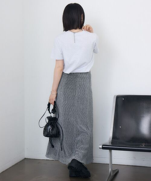 RETRO GIRL（レトロガール）の「【2サイズ展開】花刺繍TEE（Tシャツ/カットソー・レディース・ホワイト系その他2/ホワイト系その他3/ホワイト系その他4/ホワイト系その他5・ONE SIZE/FREE）」の8枚目の写真