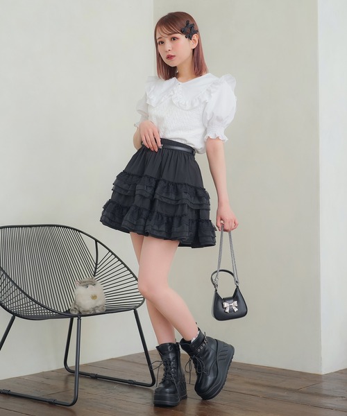 DearMyLoveRose(ディアマイラブローズ)の「ビッグフリル襟ドッキングトップス(Tシャツ/カットソー・レディース・ベージュ/ブラック/ホワイト・MEDIUM/3L/LL/LARGE)」の13枚目の写真
