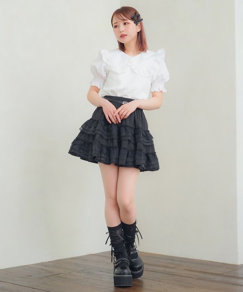 DearMyLoveRose(ディアマイラブローズ)の「ビッグフリル襟ドッキングトップス(Tシャツ/カットソー・レディース・ベージュ/ブラック/ホワイト・MEDIUM/3L/LL/LARGE)」の10枚目の写真