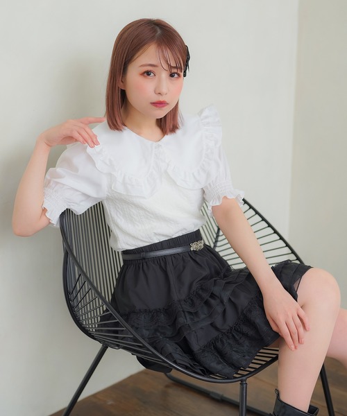 DearMyLoveRose(ディアマイラブローズ)の「ビッグフリル襟ドッキングトップス(Tシャツ/カットソー・レディース・ベージュ/ブラック/ホワイト・MEDIUM/3L/LL/LARGE)」の9枚目の写真