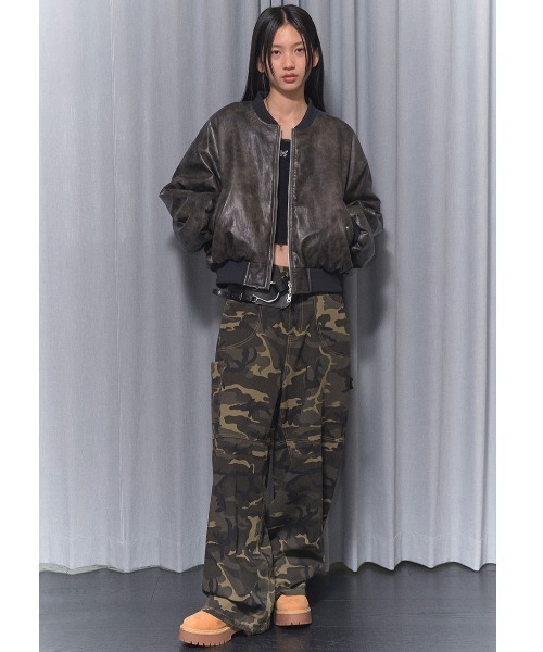 FANCY CLUB（ファンシークラブ）の「A'GEM/9 × .kom 『 FANCY CLUB/ファンシークラブ』 CARPENTER LETTERING DENIM PANTS/カーペンター レタリングデニム パンツ（デニムパンツ・レディース・ブラック/カモフラージュ/グレー・M/L）」の17枚目の写真