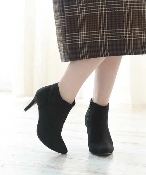 DEMETER(デメテル)の「8.0cm ポインテッドトゥ ピンヒール ショートブーツ(ブーツ・レディース・ブラック系その他/ブラック・S/M/L)」の10枚目の写真