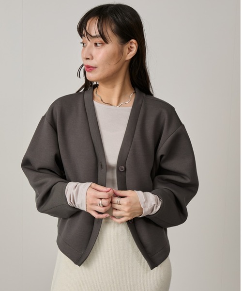 NERGY（ナージー）の「Airy jersey クロップド丈カーディガン（カーディガン/ボレロ・レディース・チャコールグレー/キナリ・FREE）」の13枚目の写真