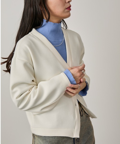 NERGY（ナージー）の「Airy jersey クロップド丈カーディガン（カーディガン/ボレロ・レディース・チャコールグレー/キナリ・FREE）」の20枚目の写真