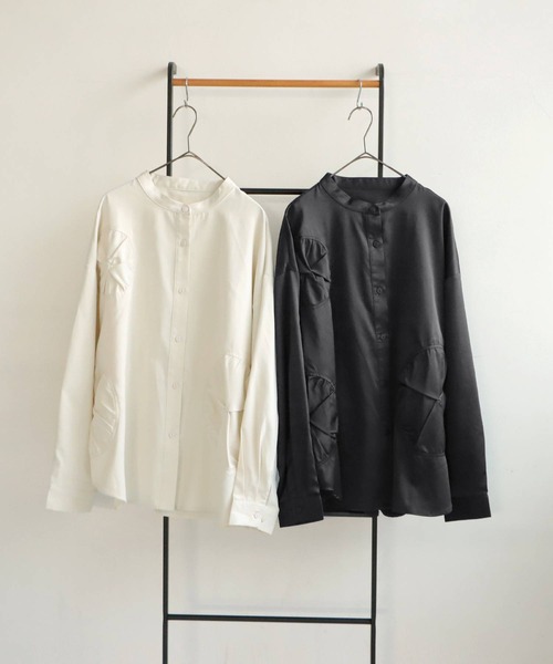 antiqua(アンティカ)の「ドットギャザーデザイントップス(シャツ/ブラウス・レディース・アイボリー/ブラック・ONESIZE)」の14枚目の写真