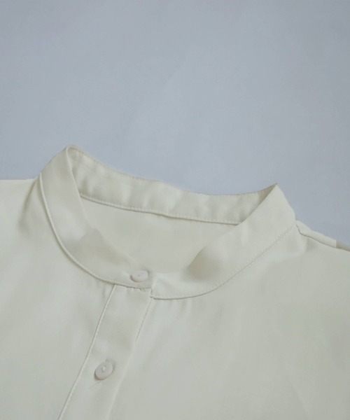 antiqua(アンティカ)の「ドットギャザーデザイントップス(シャツ/ブラウス・レディース・アイボリー/ブラック・ONESIZE)」の17枚目の写真