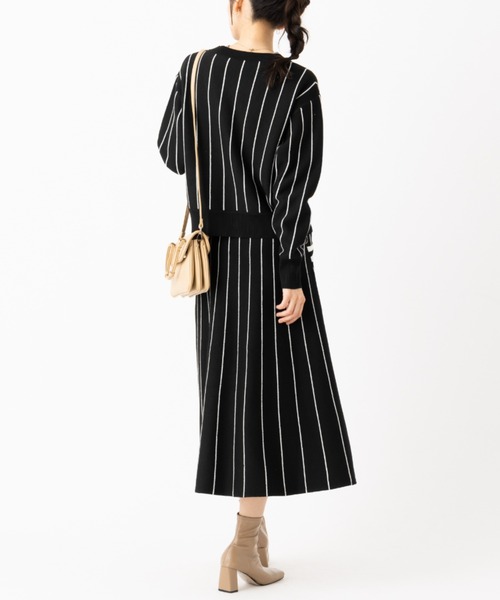 aunt lily(アントリリー)の「ストライプデザインフレアースカート 美シルエット 大人 きれいめ セットアップ(スカート・レディース・ブラック/ネイビー・S/L/3L)」の7枚目の写真