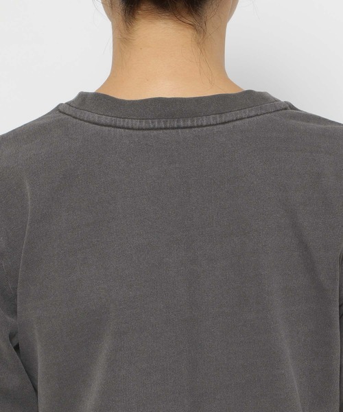 ALAND(エーランド)の「【UNISEX】ALAND/ピグメントロゴロングスリーブ(Tシャツ/カットソー・レディース・チャコール/ブラウン・MEDIUM/LARGE/SMALL)」の22枚目の写真