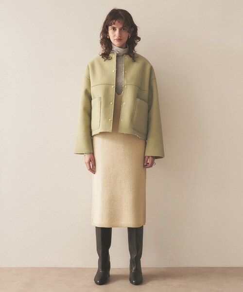 cloenc（クロエンス）の「◆【リバーシブル】ボアショートコート（ノーカラーコート・レディース・アイボリー/ダークグレー/スモーキーグリーン系・02）」の13枚目の写真