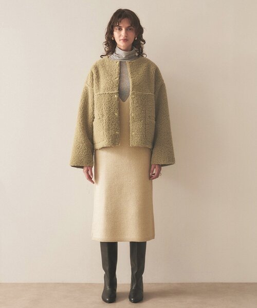 cloenc（クロエンス）の「◆【リバーシブル】ボアショートコート（ノーカラーコート・レディース・アイボリー/ダークグレー/スモーキーグリーン系・02）」の20枚目の写真