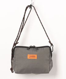 UNIVERSAL OVERALL（ユニバーサルオーバーオール）の「【UNIVERSAL OVERALL】UVO-064 UO ニューデルタサコッチ（ショルダーバッグ・メンズ）」
