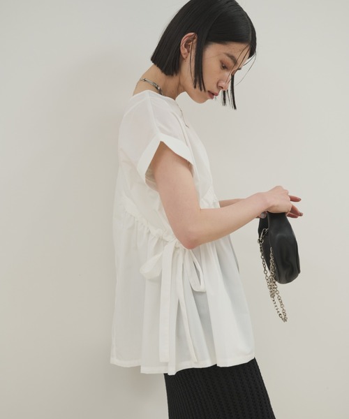 Shelly island（シェリーアイランド）の「ウエストギャザー切替ブラウス（シャツ/ブラウス・レディース・ベージュ/ホワイト/ブラック/ブラウン・FREE）」の20枚目の写真