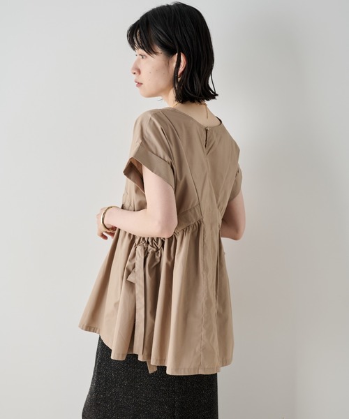 Shelly island（シェリーアイランド）の「ウエストギャザー切替ブラウス（シャツ/ブラウス・レディース・ベージュ/ホワイト/ブラック/ブラウン・FREE）」の8枚目の写真
