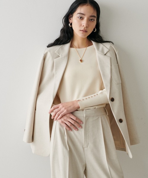 LARUTA（ラルータ）の「【LARUTA】袖口ちび釦シンプルニット（ニット/セーター・レディース・ブラック/グリーン/アイボリー/その他1/グレイッシュベージュ・FREE）」の7枚目の写真
