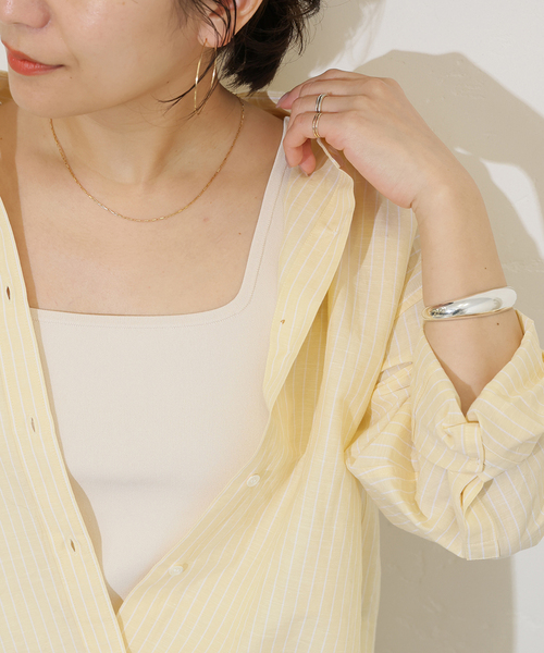 JOURNAL STANDARD（ジャーナルスタンダード）の「スクエアネックニットタンク（タンクトップ・レディース・チャコールグレー/アイボリー/ネイビー・FREE）」の22枚目の写真