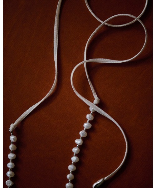 TODAYFUL(トゥデイフル)の「Pearl Ribbon Choker(ネックレス・レディース・キナリ/ブラック・FREE)」の13枚目の写真