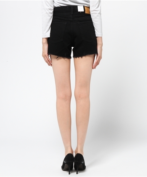 MOUSSY（マウジー）の「CUT OFF BLK S/PT（デニムパンツ・レディース・ブラック・0/1/2）」の4枚目の写真