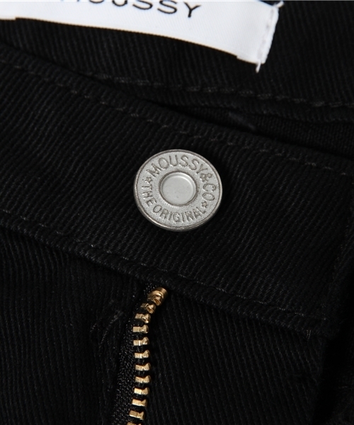 MOUSSY（マウジー）の「CUT OFF BLK S/PT（デニムパンツ・レディース・ブラック・0/1/2）」の10枚目の写真