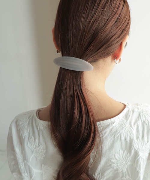 rapiecage（ラピエサージュ）の「アクリルミドルオーバルバレッタ（その他ヘアアクセサリー・レディース・アイボリー/グレー/ブラウン・FREE）」の3枚目の写真