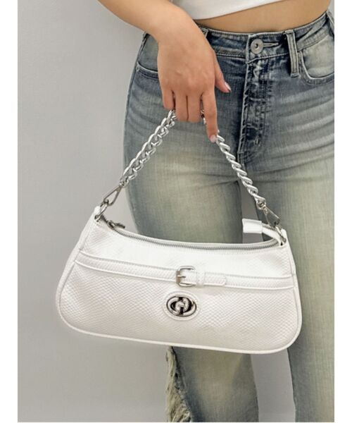 GYDA(ジェイダ)の「ベルトデザインBAG(ハンドバッグ・レディース・オフホワイト/ブラック・FREE)」の5枚目の写真