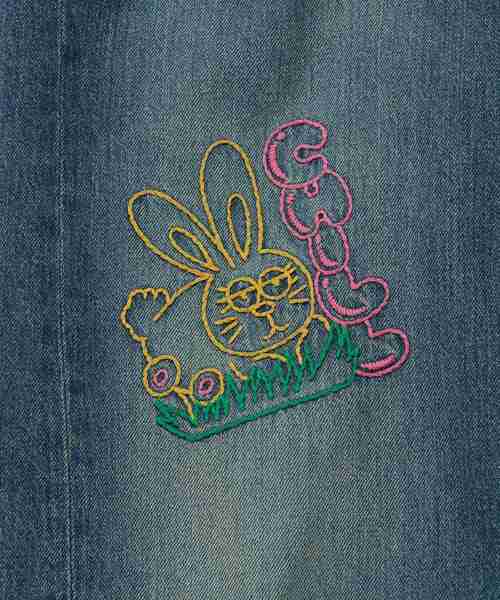 HYSTERIC GLAMOUR(ヒステリックグラマー)の「手書きステッチ刺繍 テーパードデニムパンツ(その他パンツ・レディース・ライトインディゴブルー・28inch/27inch/26inch/25inch)」の7枚目の写真