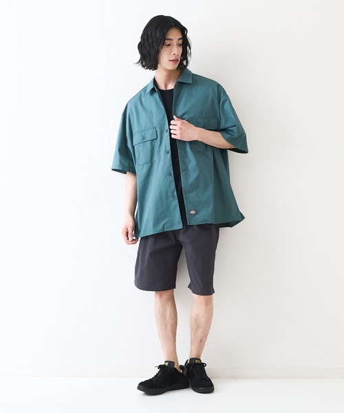 Dickies(ディッキーズ)の「【DICKIES/ディッキーズ】ライトTCツイルワークシャツ(シャツ/ブラウス・メンズ・ベージュ/グリーン/ブラック/チャコールグレー・MEDIUM/LARGE/X-LARGE)」の21枚目の写真