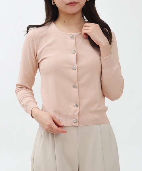 ASTORIA ODIER（アストリアオディール）の「(冷房対策) ジュエリーボタンカーディガン（カーディガン/ボレロ・レディース・ネイビー/ホワイト/ライトグレー/ピンク・SMALL/MEDIUM/LARGE）」の4枚目の写真